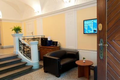 هتل و اسواتهو جانا