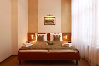 هتل و اسواتهو جانا