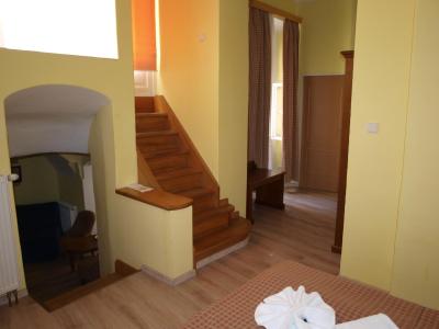 کینگ گئورجز هوس