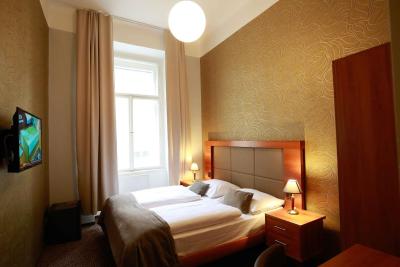 مترپلیتان اُلد تون هتل