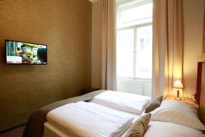 مترپلیتان اُلد تون هتل