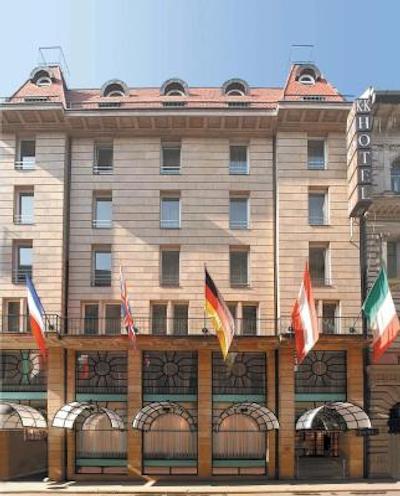 ک-ک هتل اُپرا