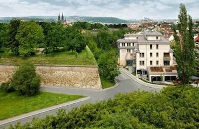 رزیدنس ویسهراد