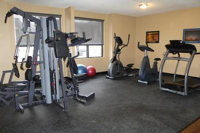 بست وسترن پلاس رس سیتی سویتز