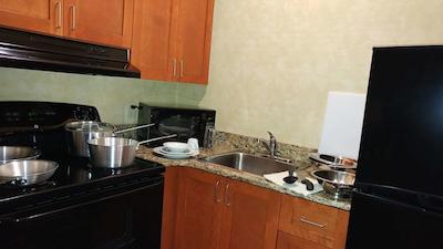 بست وسترن پلاس رس سیتی سویتز