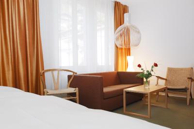 پارختل بلوو