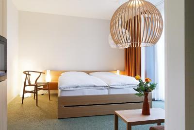 پارختل بلوو