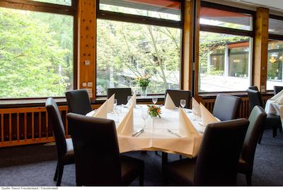 درمرو هتل فرودنستادت