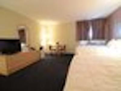 هوارد جهنسُن اکسپرز این-وینیپگ وست