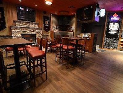 هوارد جهنسُن اکسپرز این-وینیپگ وست