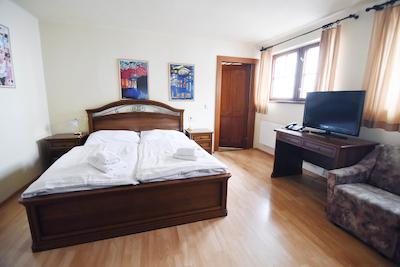 هستل لیتل کوارتر