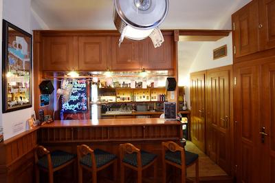 هستل لیتل کوارتر