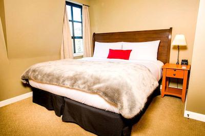 ساندیال بوتیک هتل