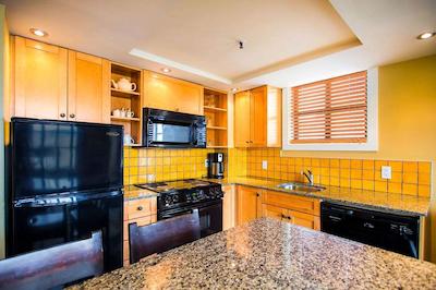 ساندیال بوتیک هتل