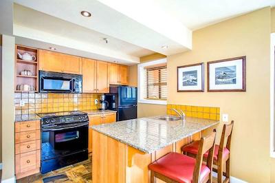 ساندیال بوتیک هتل