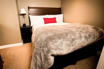 ساندیال بوتیک هتل