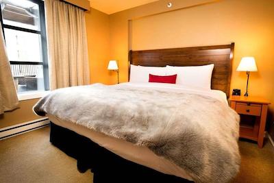 ساندیال بوتیک هتل