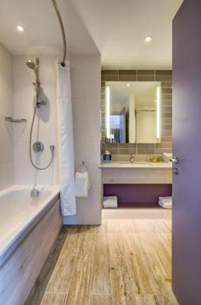 هیلتون گاردن این دوبلین کوستم هوس