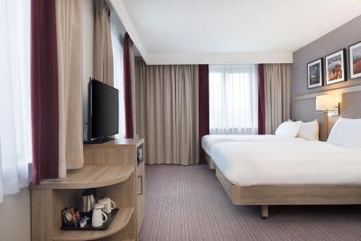 هیلتون گاردن این دوبلین کوستم هوس