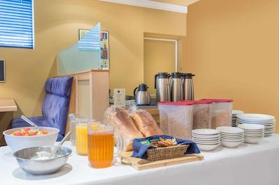 رامادا ویلیامز لاک