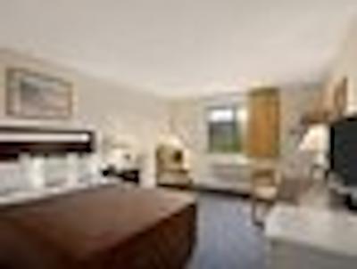 سوپر 8 ویلیامز لاک بک