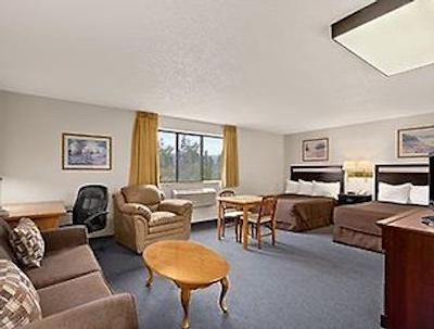 سوپر 8 ویلیامز لاک بک