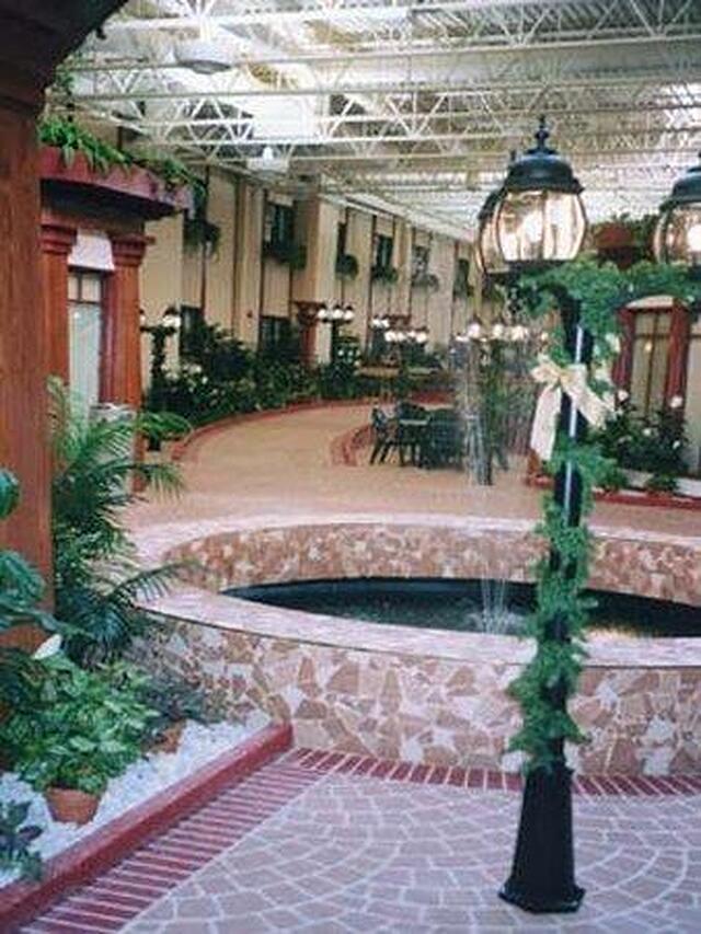 کاناد اینز دستینیشن سنتر فرت گاری