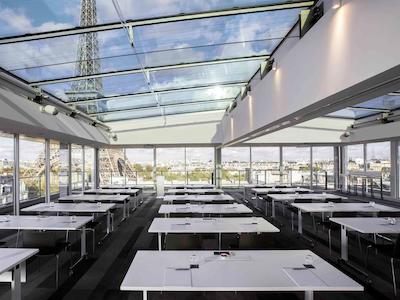 پولمن پاریس ایفل تاور هتل