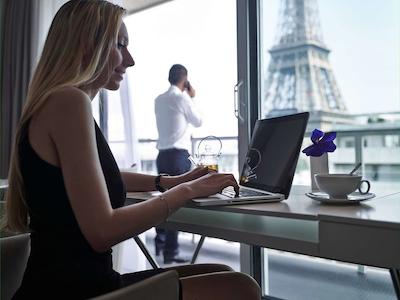 پولمن پاریس ایفل تاور هتل