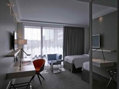 پولمن پاریس ایفل تاور هتل