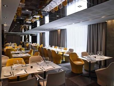 پولمن پاریس ایفل تاور هتل