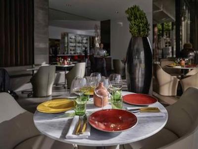 پولمن پاریس ایفل تاور هتل