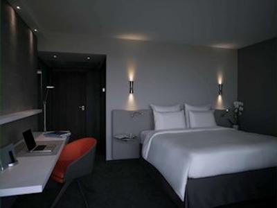 پولمن پاریس ایفل تاور هتل