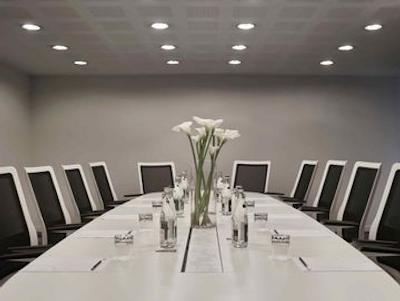 پولمن پاریس ایفل تاور هتل