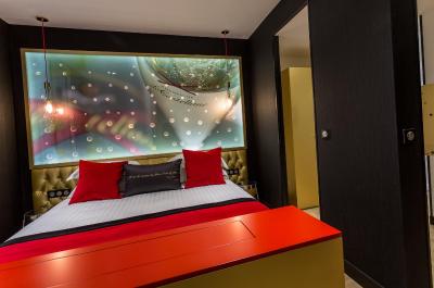 هتل لس بولس د پاریس