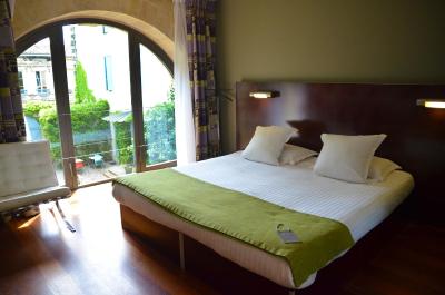 اکسکلوسیو لا میسُن بردیوکس