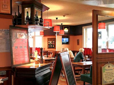 هتل ایبیز کالیز کار فری