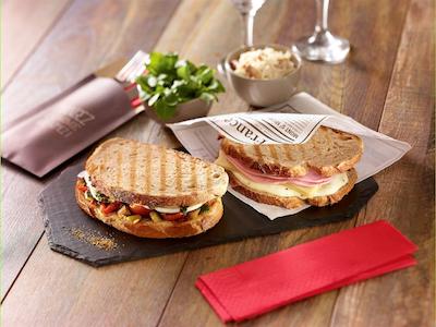 هتل ایبیز کالیز کار فری