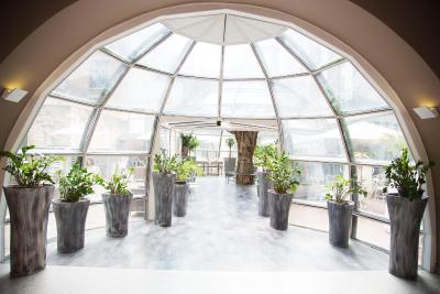 آیبیس پاریس تور ایفل کامبرون 15ام