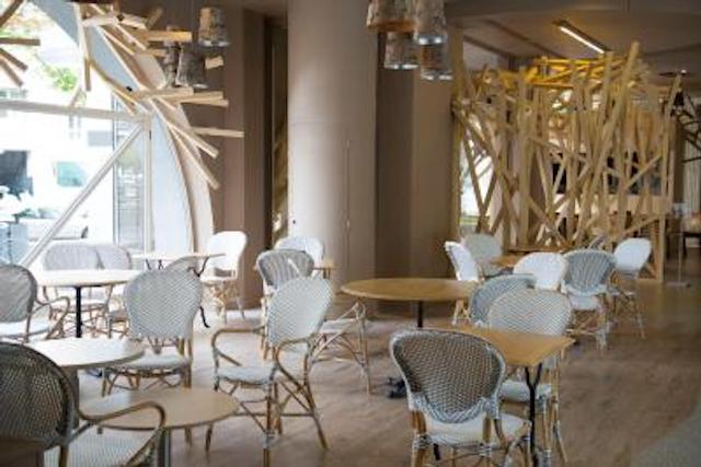 آیبیس پاریس تور ایفل کامبرون 15ام