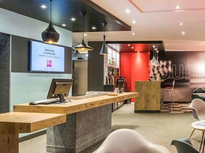 هتل ایبیز کانز پلاج لا بکسا