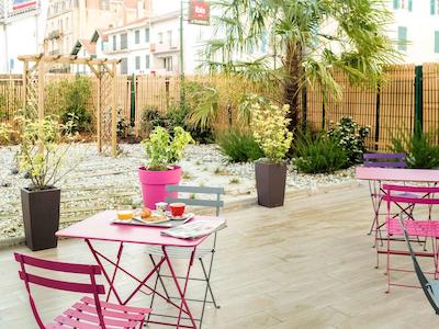 ایبیز بن سنتر