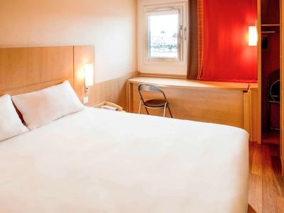 ایبیز بن سنتر