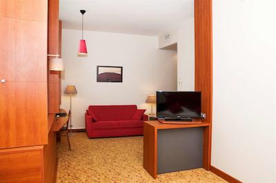 بست وسترن پلاس هتل کلبرت