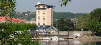 کیریاد لین سود جیورز