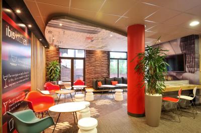 ایبیز لیل سنتر گارز