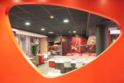 ایبیز لیل سنتر گارز