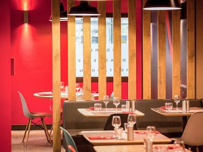 هتل ایبیز لرینت سنتر گار