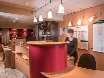 هتل ایبیز کارکاسن سنتر لا سیت