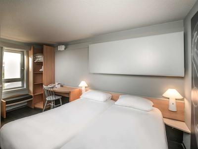 هتل ایبیز کارکاسن سنتر لا سیت